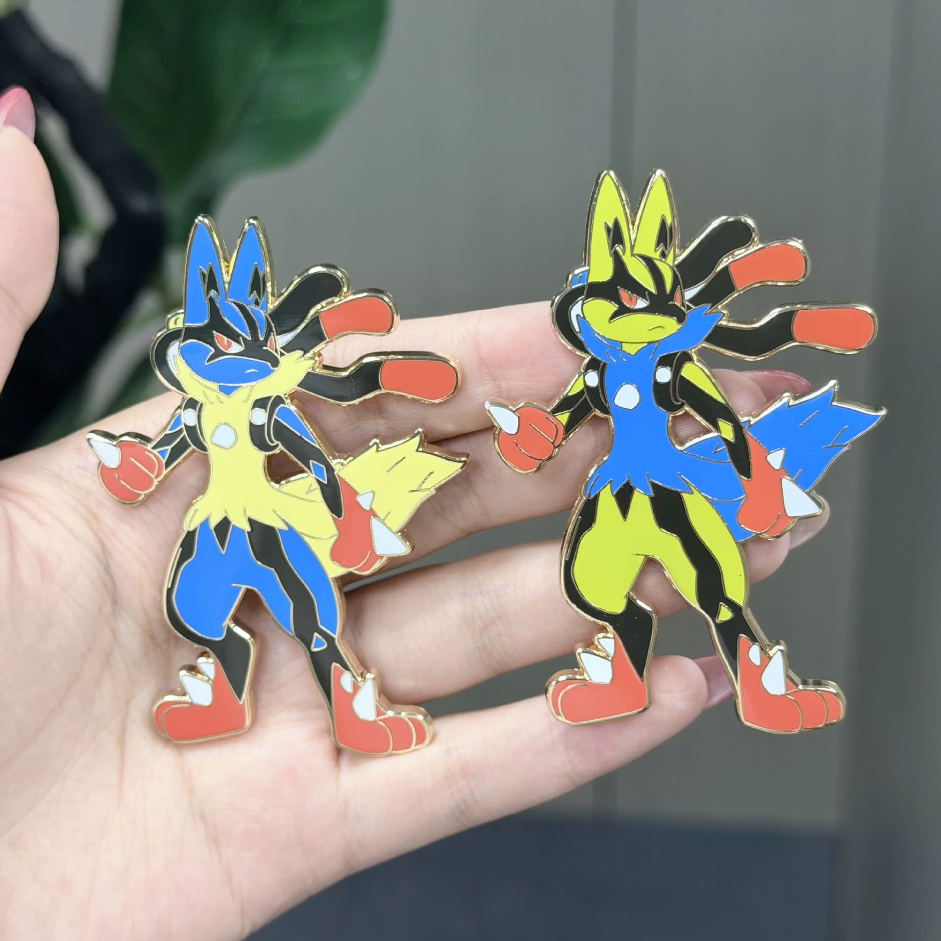 Pin enamel keras bergambar kar - Embroidery Reddit ulasan dan harga